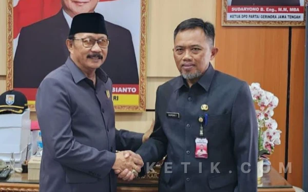 Thumbnail Berita - Upaya Wakil Ketua Dewan Suyatno Perjuangkan Nasib Karyawan Rita Dapat Lampu Hijau Dari Sekda Cilacap