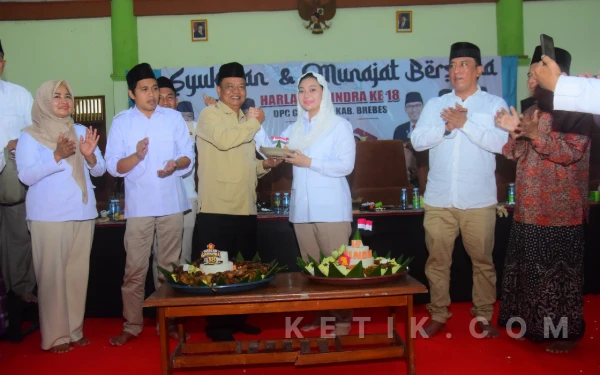 Thumbnail Berita - Bupati Brebes Paramitha Puji Transformasi Gerindra dan Nyatakan Kesiapan Berkolaborasi