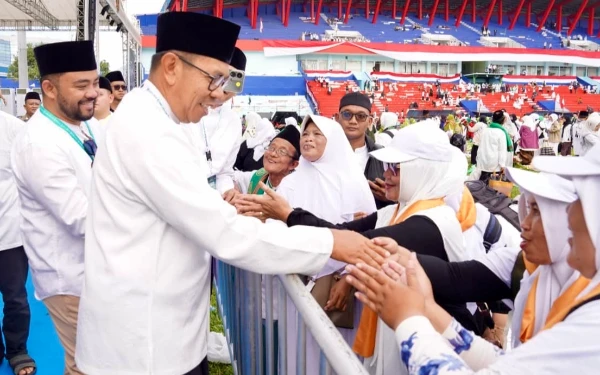 Thumbnail Berita - Mujahadah Kubro 1 Abad NU Lancar, Wali Kota Batu: Bukti Kuat Sinergi Malang Raya
