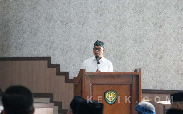 Thumbnail Berita - Sarat Muatan Lokal, Bupati Bandung Dorong Pencak Silat Jadi Kegiatan Ekstrakurikuler Sekolah