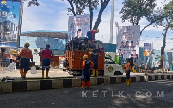 Thumbnail Berita - Dukung Sukses Mujahadah Kubro 1 Abad NU, DLH Kota Malang Kerahkan 500 Petugas Kebersihan