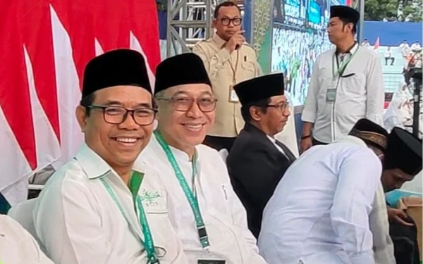 Thumbnail Berita - Kakanwil Kemenag Jatim: Mujahadah Kubro 1 Abad NU Jadi Momentum Perkuat Komitmen Kebangsaan