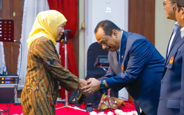 Thumbnail Berita - Gubernur Khofifah Tekankan Sport Science dan Penguatan Sinergi Menuju PON 2028