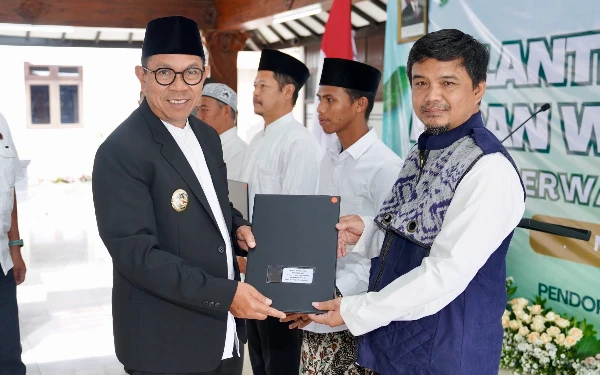 Thumbnail Berita - Wali Kota Batu Dorong Wakaf Produktif Jadi Pilar Pembangunan Sosial Ekonomi Daerah