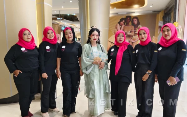 Thumbnail Berita - Cerita Perjuangan MUA Batch 18 BFBL hingga Tembus Standar Coach