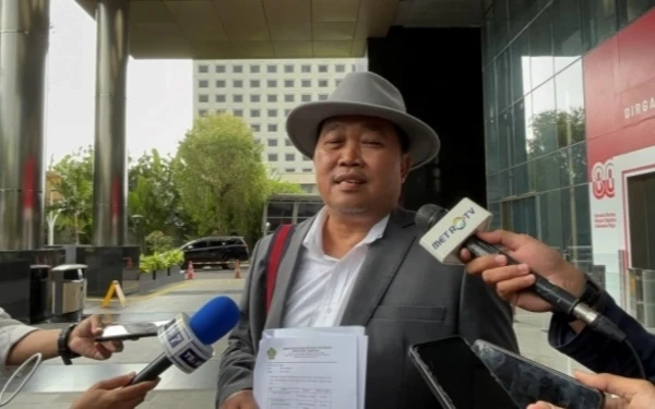 Thumbnail Berita - Tak Segera Tahan Anggota DPR Tersangka Korupsi CSR BI, MAKI Tagih Janji Ketua KPK