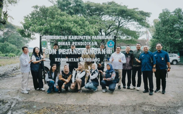 Thumbnail Berita - Program SEMAR! PT SIER dan Holding Danareksa Resmikan Renovasi SDN Pejangkungan II