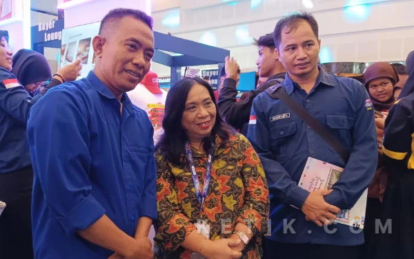 Thumbnail Berita - Dindik Jatim: Karya Siswa SMK Jawa Timur Harus Jadi Peluang Masa Depan, Tak Sekadar Pameran