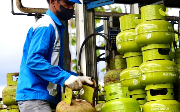 Thumbnail Berita - Sambut Imlek dan Ramadan, Pertamina Patra Niaga Tambah 1 Juta Lebih Tabung LPG 3 Kg di Jatim