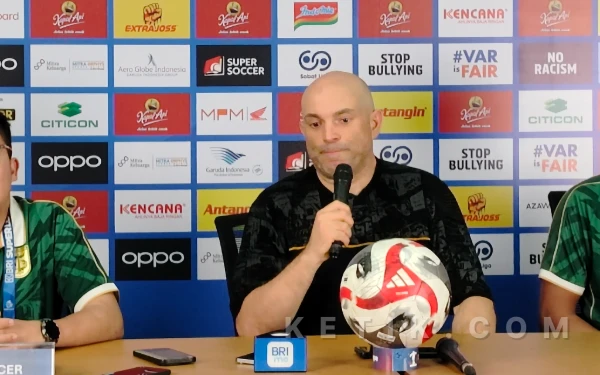 Thumbnail Berita - Persiapan Ramadan, Bernardo Tavares Sesuaikan Jadwal Latihan Persebaya