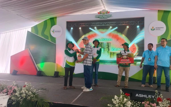 Thumbnail Berita - Produktivitas Semangka Naik 34 Persen, Petrokimia Gresik Gelar Lomba “Pestani Semangka Tapal Kuda” Jelang Ramadan