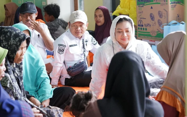 Thumbnail Berita - Pemprov Jateng Prioritaskan Huntara Bagi Korban Bencana Tanah Gerak Sirampog Brebes