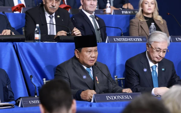 Thumbnail Berita - Prabowo Sebut Indonesia Siap Kirim 8.000 Pasukan Penjaga Damai untuk Gaza