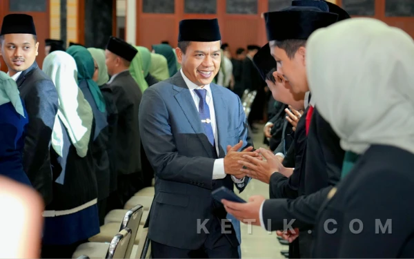 Thumbnail Berita - Lantik 7 Pejabat Eselon II, Bupati Bandung Minta Pejabat Baru Bergerak Cepat dan Adaptif