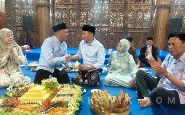 Thumbnail Berita - Satu Tahun Memimpin, Bupati Gatut Sunu Catatkan Rekor Anggaran Infrastruktur