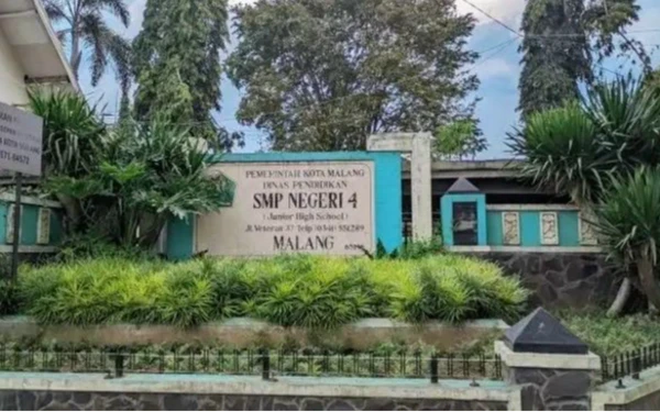 Thumbnail Berita - Profil SMPN 4 Malang, Mencetak Generasi Berakhlak Mulia dan Peduli Lingkungan