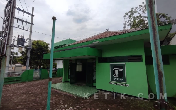 Thumbnail Berita - Dugaan Permainan Pokir DPRD Jombang Seret Legislator Perempuan dari PPP, Ketua DPC Tak Ambil Pusing