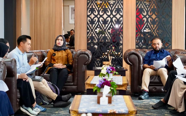 Thumbnail Berita - Pemkot Batu Kasih Dukungan Penuh! Kartini Power Run 2026 Bakal Jadi "Mesin Uang" Buat UMKM Lokal