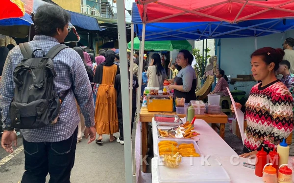 Thumbnail Berita - Jangan Asal Beli! Dinkes Kota Malang Mulai Uji Sampel Makanan di Pasar Takjil Tanjungrejo