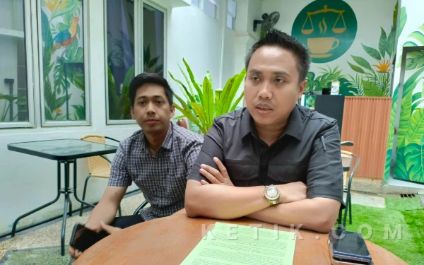 Thumbnail Berita - Mangkir dari Eksekusi, Terpidana Penipuan Rp843 Juta Diciduk Tim Intel Kejari Palembang