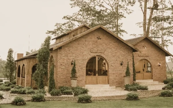 Thumbnail Berita - Serasa di Swiss! Araya Arcade Garden Malang Hadirkan Vibes Pedesaan Eropa yang Instagramable