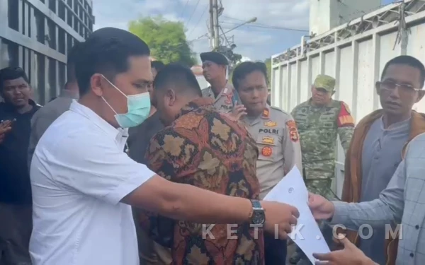 Thumbnail Berita - Kapolda Lampung Perintahkan Pengadangan Truk PT San Xiong Steel Tanpa Surat Penyitaan