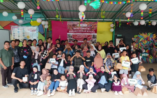 Thumbnail Berita - Tak Sekadar Percantik Kampung, KKN Universitas Muhammadiyah Malang Dorong Kualitas Wisata Jodipan