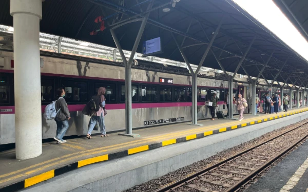 Thumbnail Berita - Segera Pesan! 130 Ribu Kursi Mudik KA Masih Tersedia