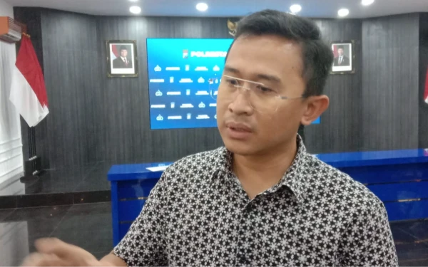 Thumbnail Berita - Temukan Indikasi Penimbunan Bahan Pokok? Segera Lapor Polisi