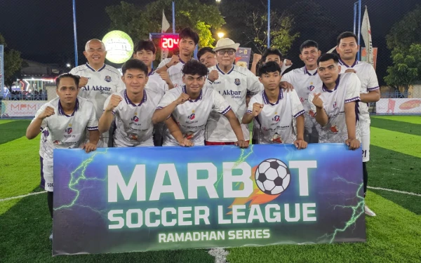 Thumbnail Berita - 448 Marbot se-Jatim Meriahkan 'Marbot Soccer League 2026' di Masjid Al-Akbar Surabaya