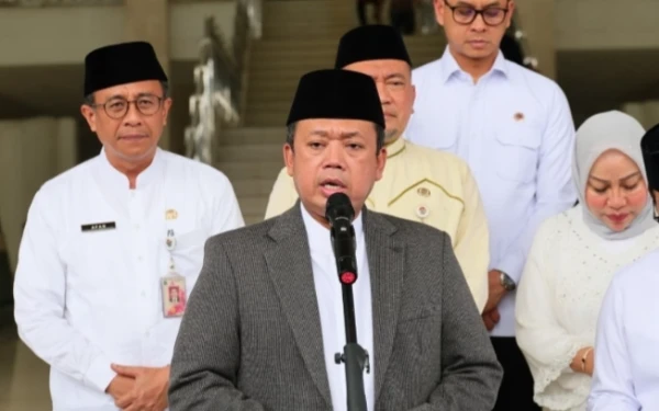 Thumbnail Berita - Nusron Wahid Tawarkan Skema HGB di Atas HPL, Pramono Anung Dukung Penyelesaian Lahan