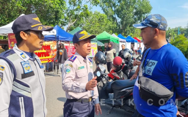 Thumbnail Berita - Lebaran Tanpa Parkir 'Nuthuk', Komitmen Sleman Putus Rantai Pungli di Titik Wisata