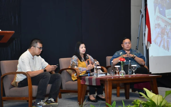 Thumbnail Berita - Bukan Sekadar Juara, Kemendikdasmen Siapkan Beasiswa Talenta Indonesia agar Prestasi Tak Terhenti