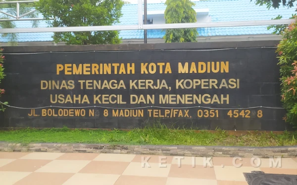 Thumbnail Berita - Disnaker Kota Madiun: THR 2026 Wajib Cair H-7 Lebaran, Perusahaan Bandel Siap-Siap Kena Denda!