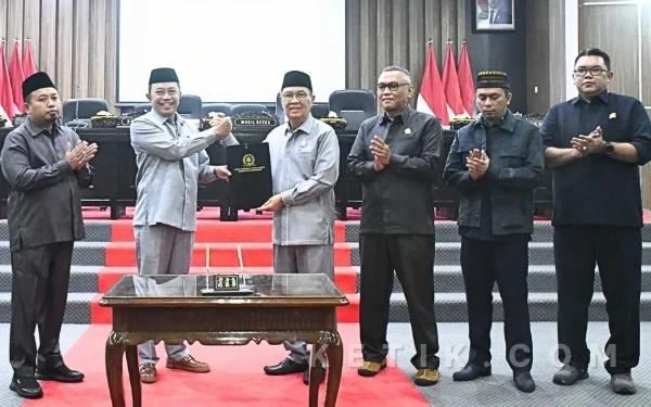 Thumbnail Berita - DPRD Warning Perumda Ijen Tirta, Berbenah Total atau Kembali Tekor