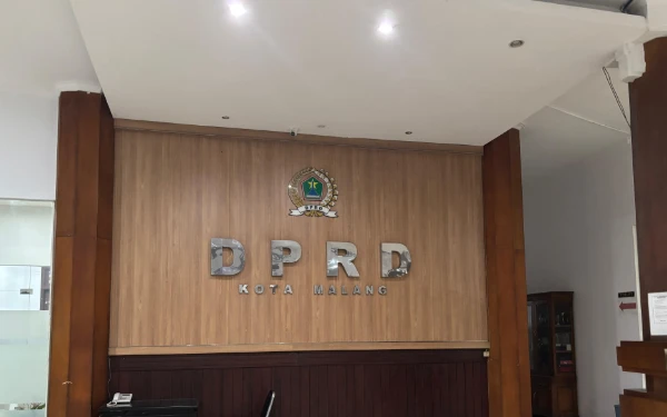 Thumbnail Berita - Cek di Sini! Daftar Lengkap Susunan Komisi DPRD Kota Malang 2024-2029