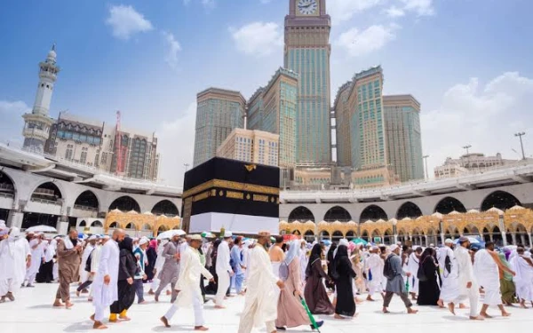 Thumbnail Berita - Kantor Kemenag Pastikan Jemaah Umroh Asal Lebak Tak Ada yang Tertinggal di Arab Saudi