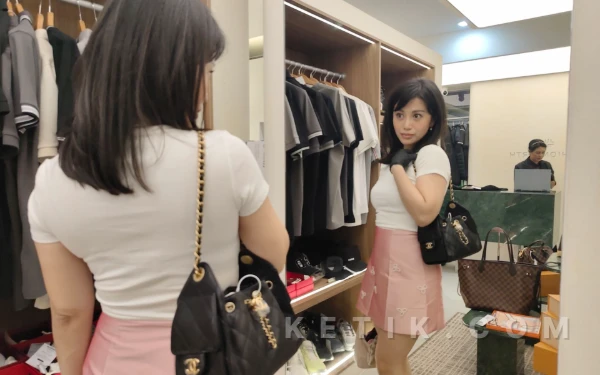 Thumbnail Berita - Unik! Beli Tas Hermes Cukup 15 Menit Lewat Konsep Drive Thru