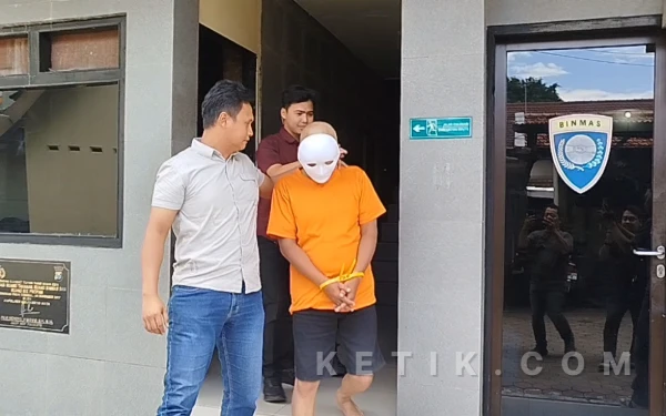 Thumbnail Berita - Polres Mojokerto Kota Ungkap Kasus Pencabulan Ayah terhadap Anak Tiri