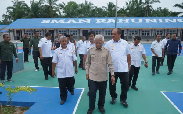 Thumbnail Berita - SMA Negeri Rahuning Proses Persiapan, Wakil Bupati Asahan Cek Lokasi Bersama Wagub