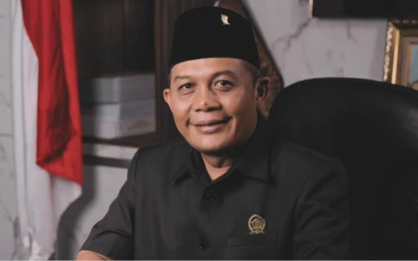 Thumbnail Berita - Mengenal I Made Riandiana Kartika, Eks Ketua DPRD Malang yang Memulai Karier dari Ketua RT