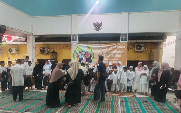 Thumbnail Berita - Momen Ramadan Komunitas Pelapak CFD Gresik Buka Bersama Santuni Anak Yatim