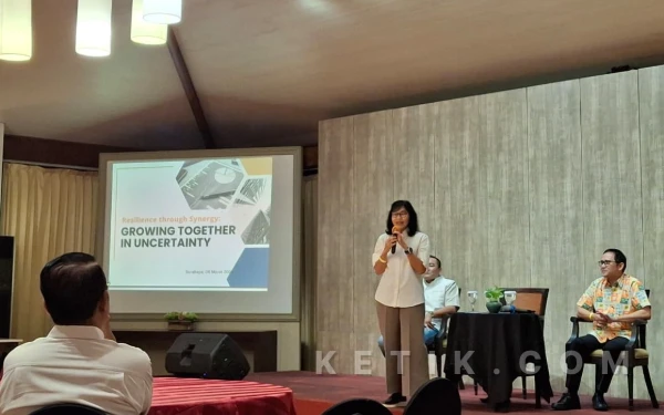 Thumbnail Berita - Jatim Gerbang Nusantara Baru! Kokohkan Posisi sebagai Penyangga Utama Perekonomian Nasional