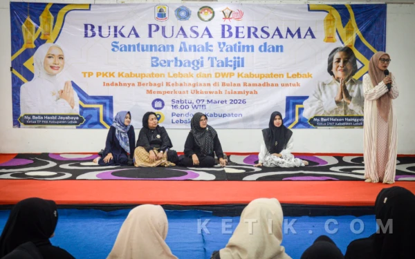 Thumbnail Berita - PKK dan DWP Lebak Gelar Buka Puasa Bersama, Santuni Anak Yatim dan Bagikan Takjil
