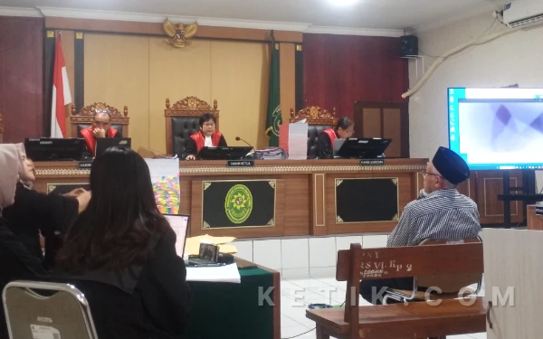 Thumbnail Berita - Modus Hibah "Titipan" di Sleman Menanti Tuntutan Sri Purnomo