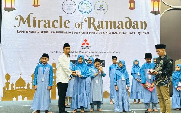 Thumbnail Berita - Miracle of Ramadan: Mercure Surabaya Grand Mirama dan Positive Community Berbagi Kebahagiaan dengan 500 Anak Yatim