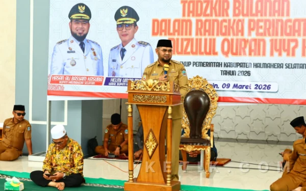 Foto Bupati Bassam Kasuba Saat sambutan (Foto: Mursal/Ketik.com)