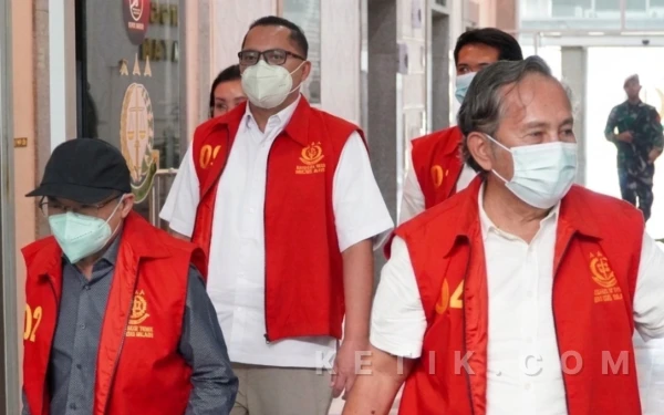 Thumbnail Berita - Kejati Sumsel Tahap II Kasus Kredit Macet Bank BRI, 6 Tersangka Siap Hadapi Sidang Tipikor