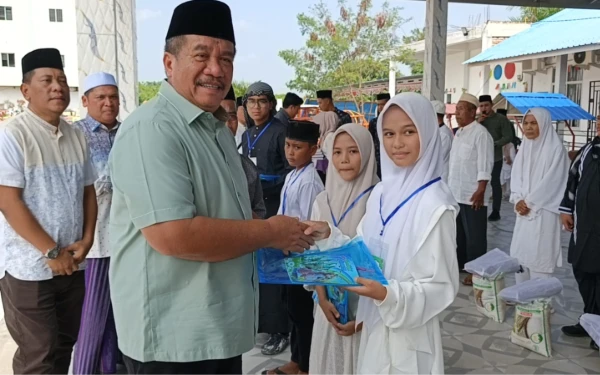 Thumbnail Berita - Bupati Taufik Buka Pesantren Kilat Ramadan Tingkat SMP se-Kabupaten Asahan