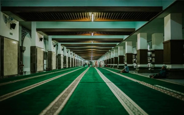 Foto Masjid Ampel Surabaya menjadi salah satu destinasi wisata religi. (Foto: Instagram Masjid Sunan Ampel)